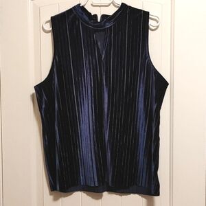 3/$25 Signature Plus size XXL dark blue turtle neck cropped sleeveless b…